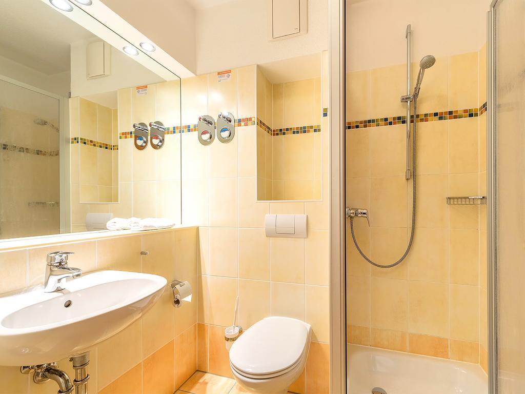 Ferienwohnung Mit Boddenblick - D 132.073 レリク エクステリア 写真