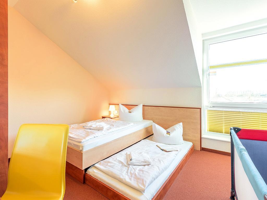 Ferienwohnung Mit Boddenblick - D 132.073 レリク エクステリア 写真